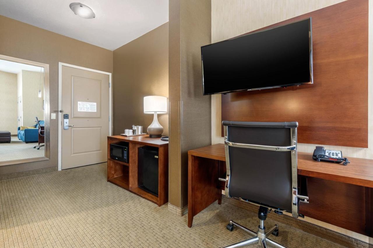 Comfort Suites Near City Of Industry - Los Angeles La Puente Dış mekan fotoğraf