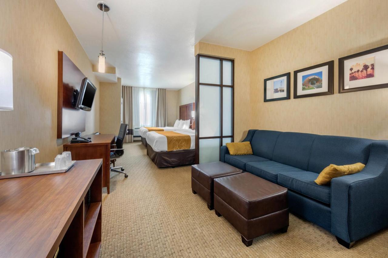 Comfort Suites Near City Of Industry - Los Angeles La Puente Dış mekan fotoğraf