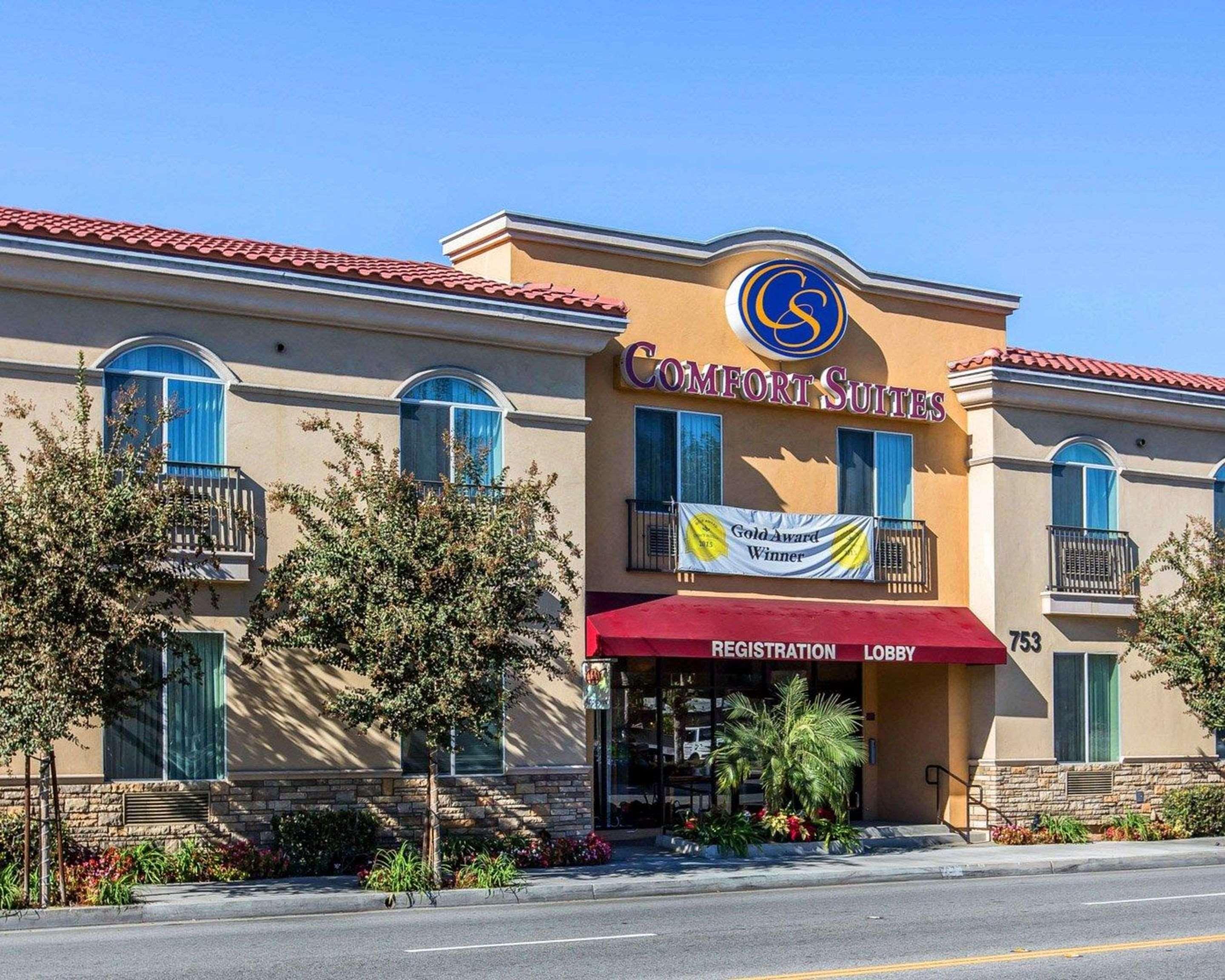 Comfort Suites Near City Of Industry - Los Angeles La Puente Dış mekan fotoğraf